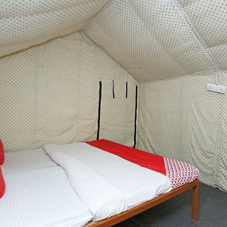Oyo 23439 Tapovan Heights Camp & Resort Narendra Nagar Kültér fotó