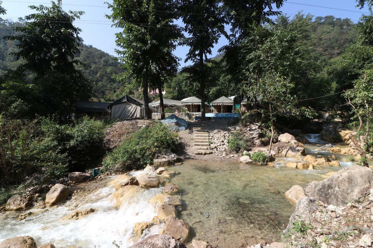 Oyo 23439 Tapovan Heights Camp & Resort Narendra Nagar Kültér fotó